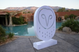 3D foam Owl logo