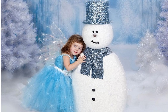 Snowmen with Girl