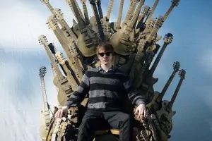 Gibson Iron selfie throne